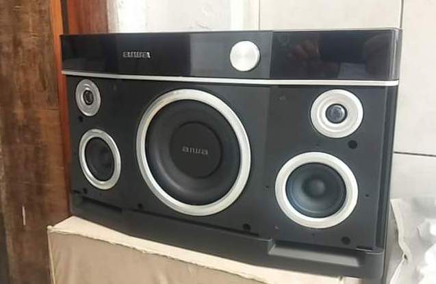 Aiwa exos hot sale 9 specs